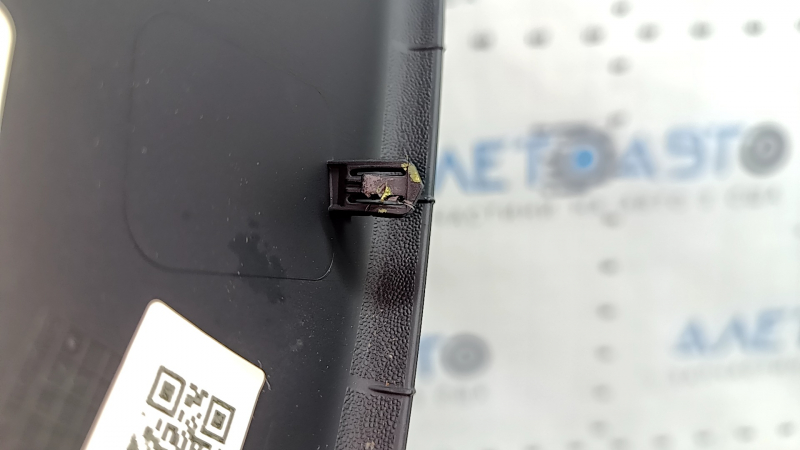 Side upper left front center console trim for Hyundai Sonata 20-23, black, Korea, crack in mount, scratches