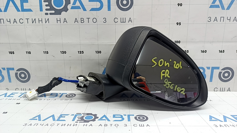 Right side mirror Hyundai Sonata 20-23, 8 pins, turn signal, heated, BSM, graphite, no cover, no mirror, broken turn signal, crack, sawed off