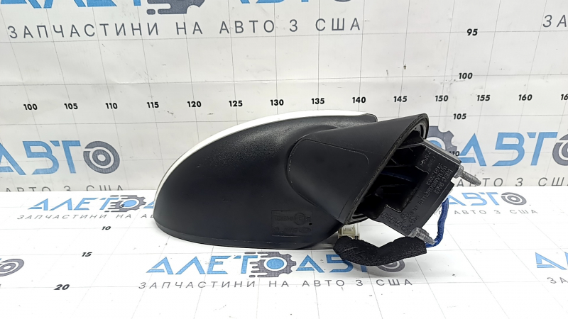 Right side mirror Hyundai Sonata 20-23, 8 pins, turn signal, heated, BSM, graphite, no cover, no mirror, broken turn signal, crack, sawed off