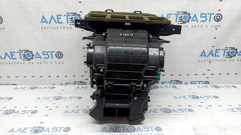 Kia Niro 17-19 HEV, PHEV bare heater housing, 3 parts, for rear row air conditioning