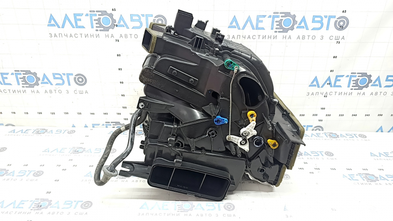 Kia Niro 17-19 HEV, PHEV bare heater housing, 3 parts, for rear row air conditioning