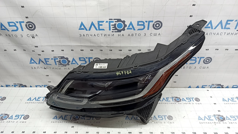 Left front headlight for Land Rover Range Rover Velar 20-20 LED, high beam, scratches, needs polishing