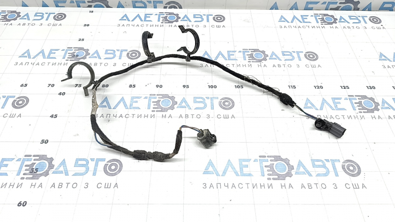 Wiring for the coolant temperature sensor for the Land Rover Range Rover Velar 18-20 2.0T