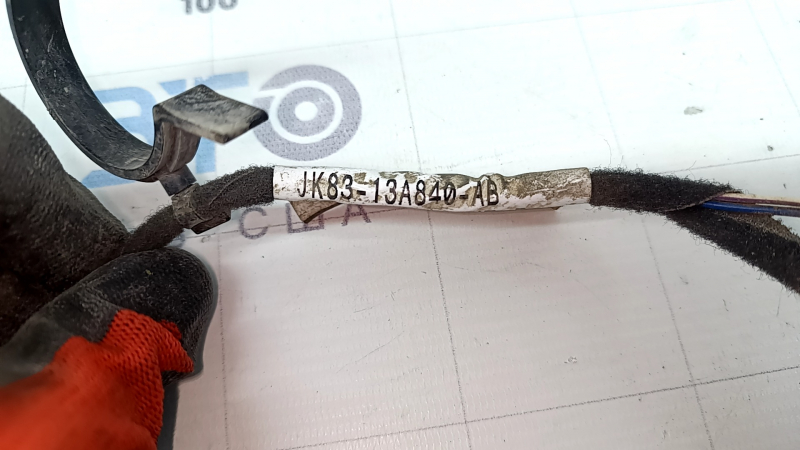Wiring for the coolant temperature sensor for the Land Rover Range Rover Velar 18-20 2.0T