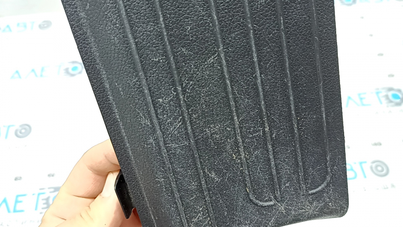 Rear right door sill trim for Hyundai Santa FE 21-23, black, scratches, worn