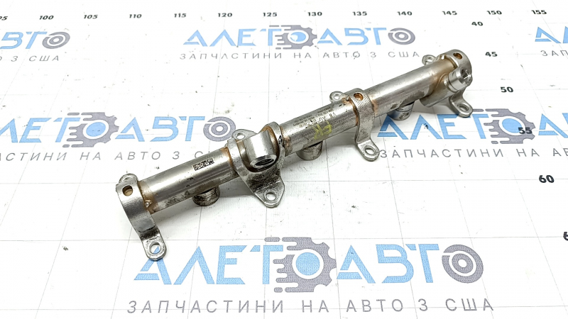 Right fuel rail for Porsche Cayenne 19-26 2.9T, 3.0T without sensor