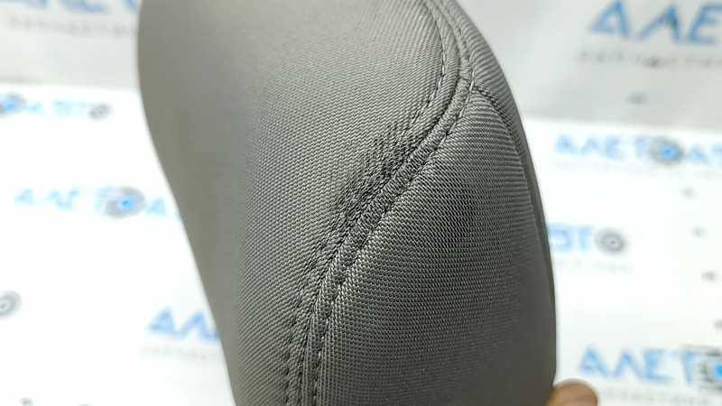 Headrest 2nd row right Kia Sportage 20-22, gray fabric, for cleaning
