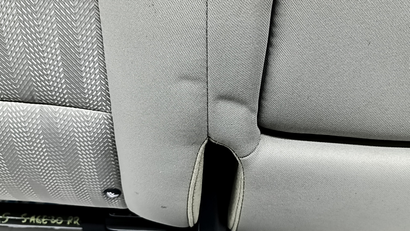 Backrest of the rear row of seats, 2nd row, right, Kia Sportage 20-22, gray fabric, LX, without headrests, needs cleaning, wrinkled