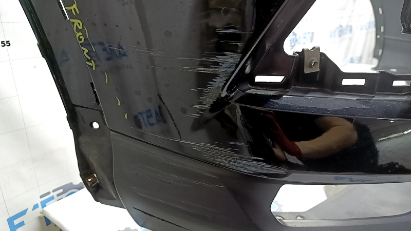 Front bumper bare Nissan Rogue Sport 20-22 black, scratches, cracked
