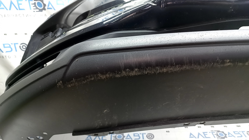 Front bumper bare Nissan Rogue Sport 20-22 black, scratches, cracked