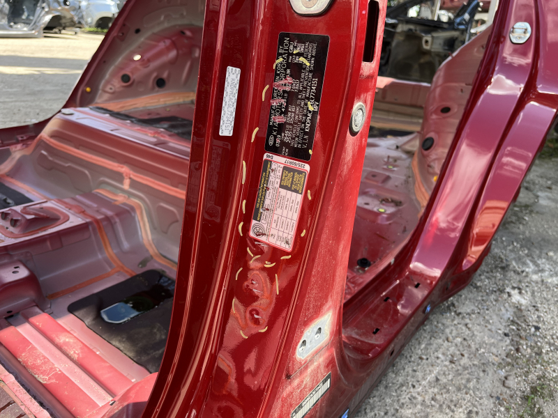 The central left body pillar of the Kia Sportage 20-22 on the body, bumpers