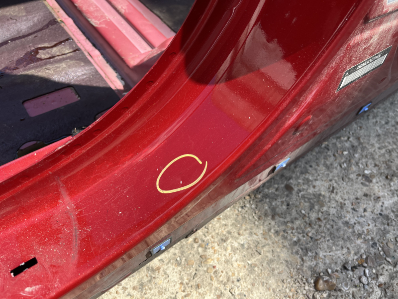 The central left body pillar of the Kia Sportage 20-22 on the body, bumpers