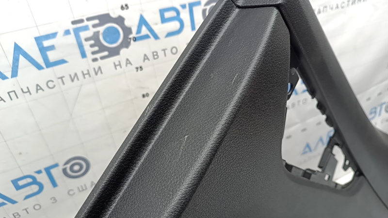 Rear right door panel for Nissan Rogue Sport 20-22, black with black insert, black leather armrest, scratches