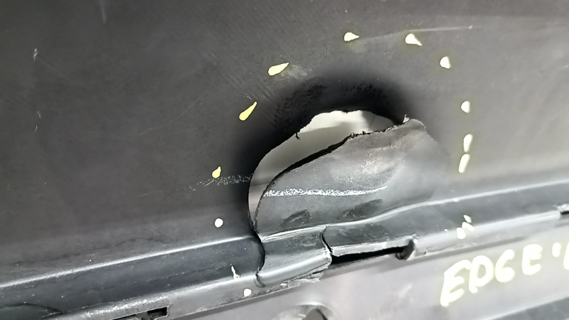 Ford Edge 19-24 rear bumper lip for parking sensors, without towing hook and hitch, structure, dented, torn