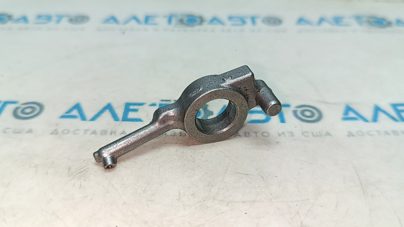 Mitsubishi Outlander 22-26 2.5 Engine Oil Injector