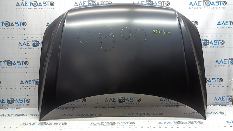 VW Tiguan 18-24 steel hood with dents