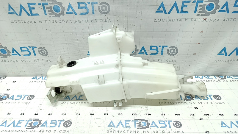 Kia Sportage 20-22 Windshield Washer Reservoir
