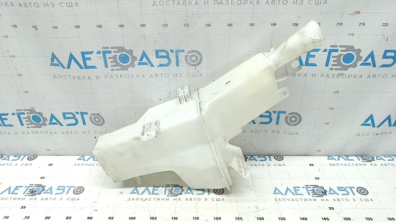 Kia Sportage 20-22 Windshield Washer Reservoir