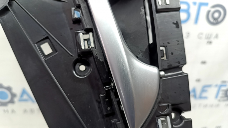 The inner rear right door handle, complete with Audi A6 C7 12-18, black with chrome, with backlight, scratches