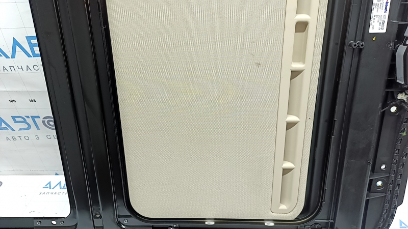 Sunroof assembly for Audi A6 C7 12-18, beige curtain, scratches on the glass, curtain for dry cleaning