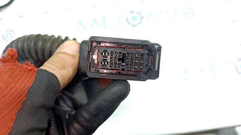 Hyundai Tucson 22-26 rear right door wiring