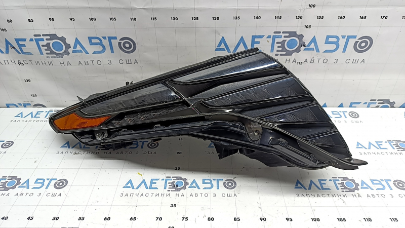 Hyundai Tucson 22-26 LED Daytime Running Light (DRL) Assembly, Right, Dark
