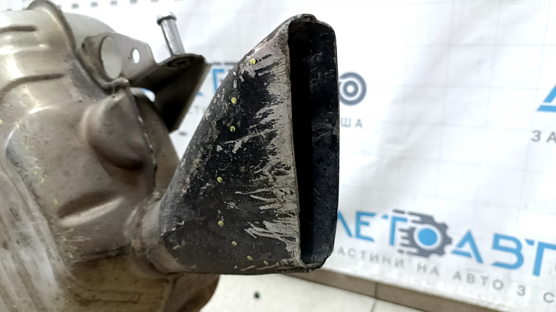 Exhaust pipe middle section with barrels Audi A6 C7 16-18 2.0T AWD with damper, rusty, dented