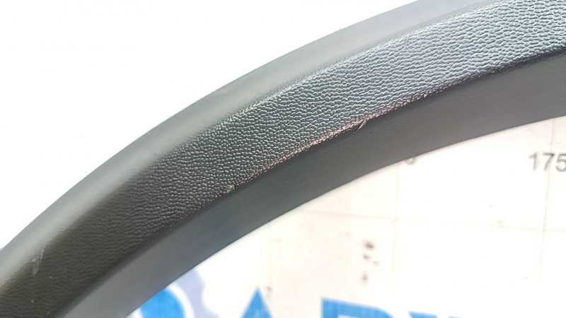 Rear left fender arch trim Mercedes GLC 300/43/63 16-22 SUV structure, AMG pack, scratches, broken fasteners