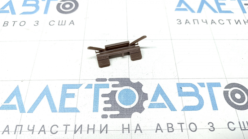 Honda CRV 17-22 roof lining retaining clip, brown