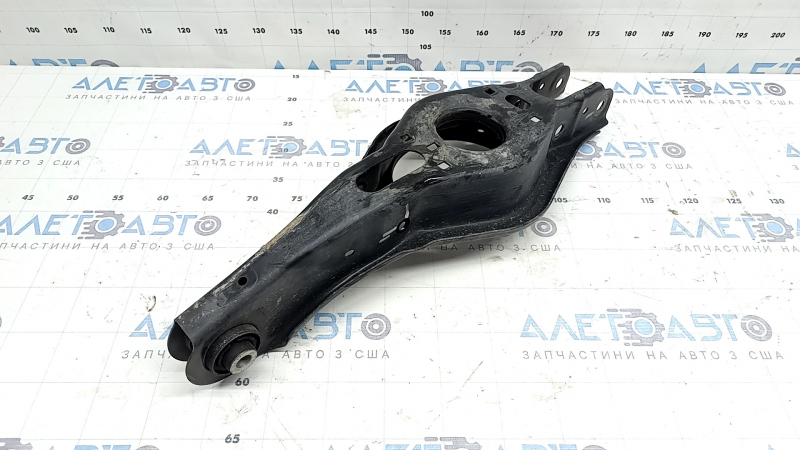 Lower control arm under the rear left spring Hyundai Tucson 22-26 without rod and lining