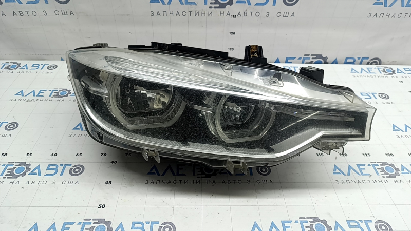BMW 3 F30 16-18 LED front right headlight assembly, chipped, needs polishing