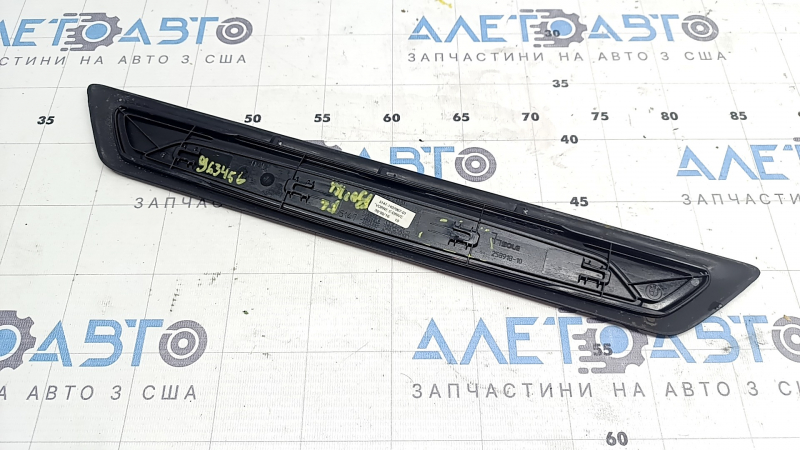 Front left outer door sill trim for BMW 3 Series F30 12-18, black with chrome, E-Drive, scratches, worn chrome, cracked mount