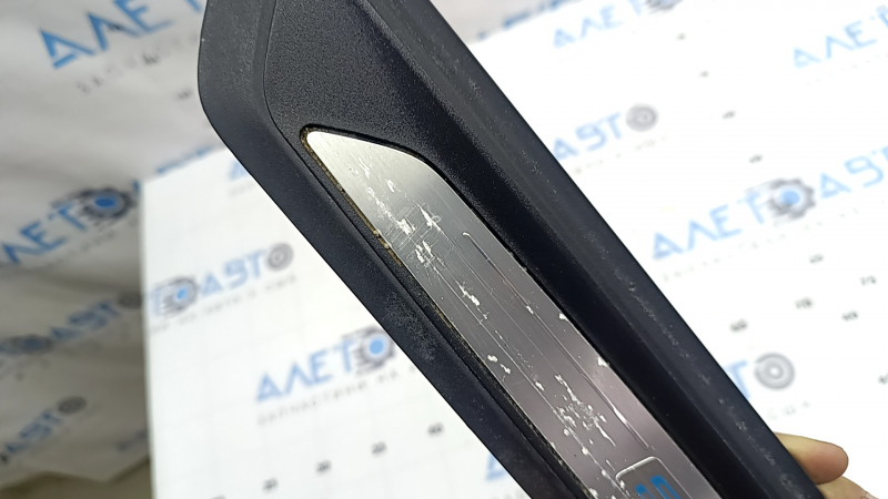 Front left outer door sill trim for BMW 3 Series F30 12-18, black with chrome, E-Drive, scratches, worn chrome, cracked mount