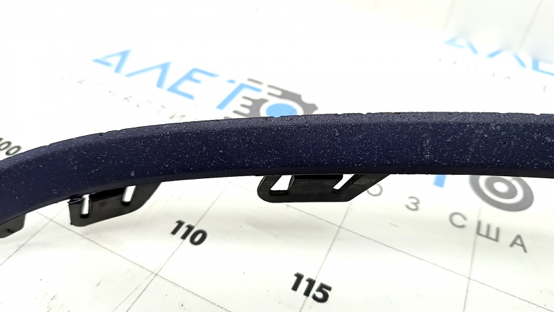 Left fog light frame molding for BMW 3 Series F30 16-18 Sport, broken mount, bumps, and chips