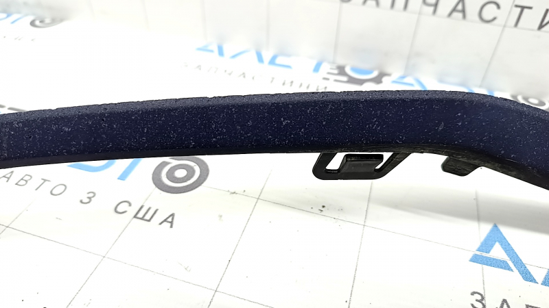 Left fog light frame molding for BMW 3 Series F30 16-18 Sport, broken mount, bumps, and chips