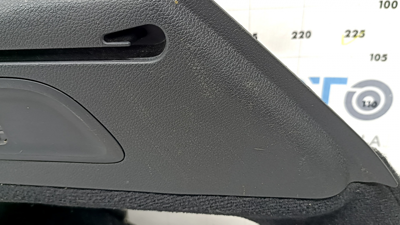 Right arch trim for Mercedes GLC 20-22 under electric door, black, without trim, dented guides, scratches, needs dry cleaning, missing fragment