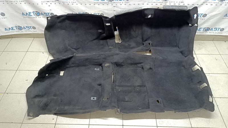 Hyundai Tucson 22-26 black floor covering, ready to clean