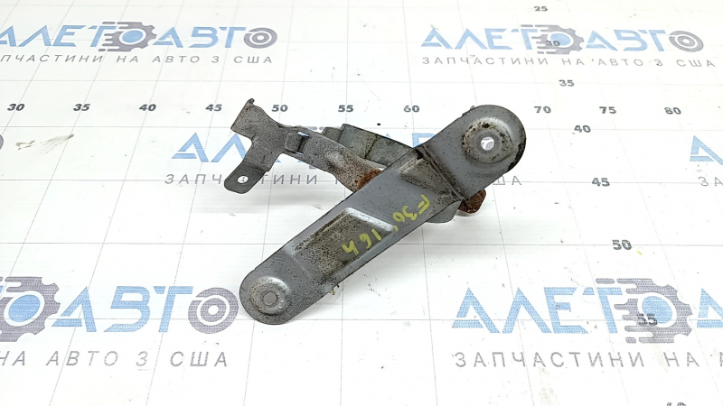BMW F30 17-18 PHEV Auxiliary Coolant Pump Bracket (2-Piece)