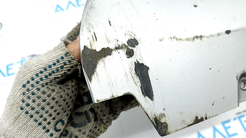 Volvo XC90 16-19 front bumper lip cover scratches, dents, cracks