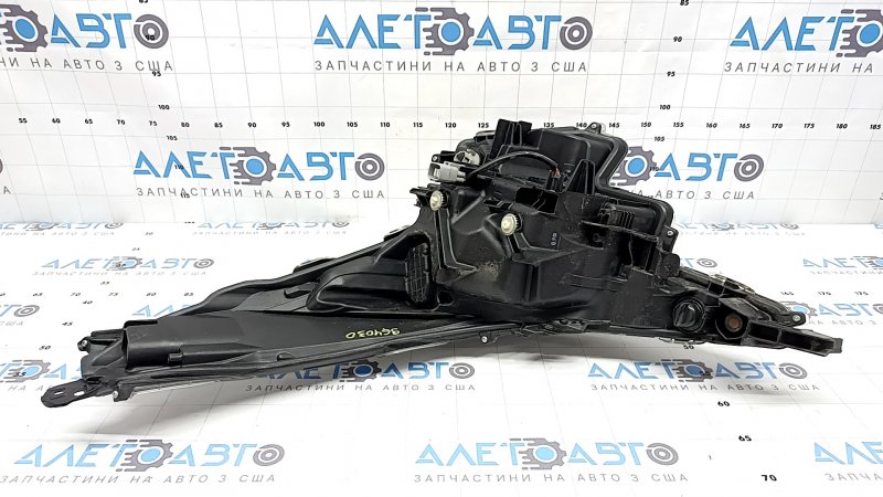 Toyota Prius 50 16-18 LED right front headlight, polished, scratches