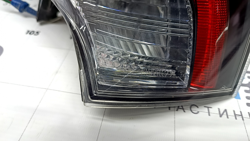Upper left wing light Toyota Prius 50 16-18 scratches, glass dirty from the inside