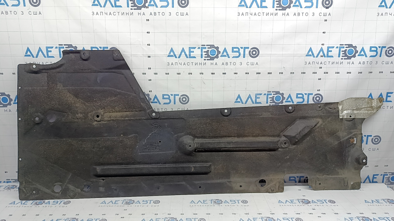 Right underbody protection for BMW 3 F30 4d 12-18 is worn and has tears.