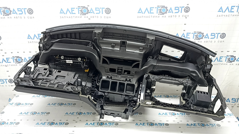 Volvo XC90 17-25 Type 1 dashboard with AIRBAG for projection, black, with glove compartment and storage pocket