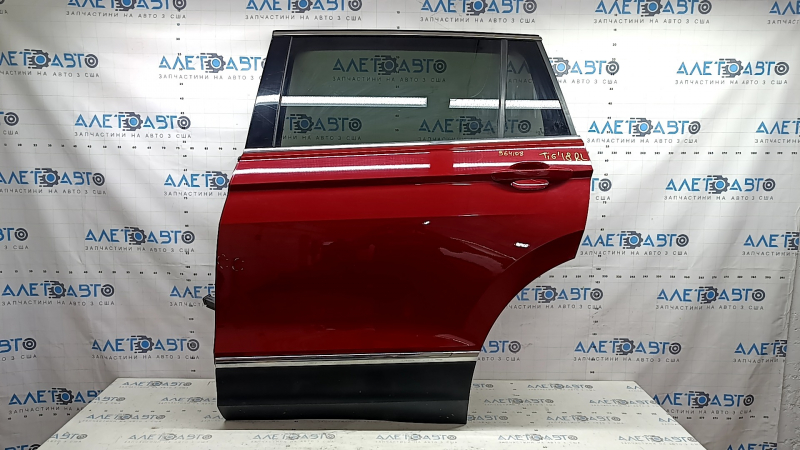 Rear left door assembly for VW Tiguan 18-24 red LA3Q, dents, scratches