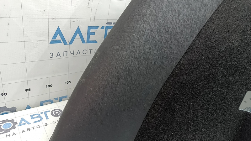 Right arch trim for VW Tiguan 18-24, black, under 2 rows, scratches