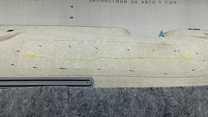 Toyota Prius V 12-16 gray headliner, no sunroof, creases, needs dry cleaning, tears, torn foam