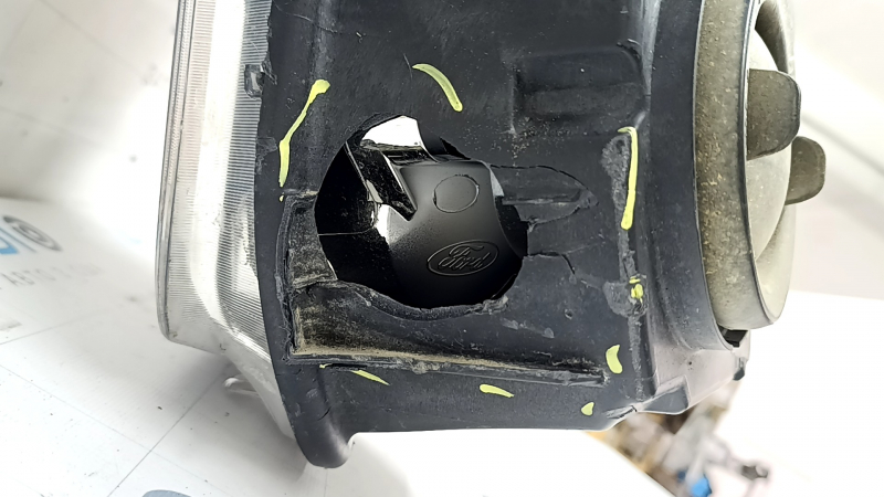 Ford F-150 18-20 left front headlight, bare, halogen, broken housing, scratches