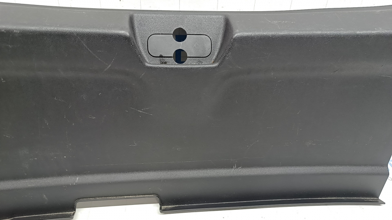 Chevrolet Volt 16 trunk opening trim - black, scratches, crack in mount
