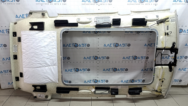VW Tiguan 18-24 gray headliner, with panoramic windows, dry-cleanable, scratches