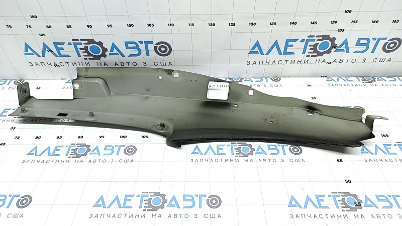 Front left wing Porsche Macan 15-23, upper part, aluminum, black A1, dents